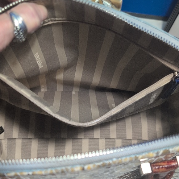 Brahmin Duxberry Snakeskin Embossed With Whiten And Brown Croc Embossed Handles! - Picture 14 of 17